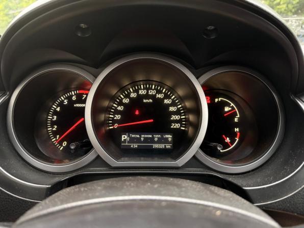 Suzuki Grand Vitara II Рестайлинг с пробегом 2011 года, цена 935 000 рублей, 295000 км, внедорожник, Автокод Объявления