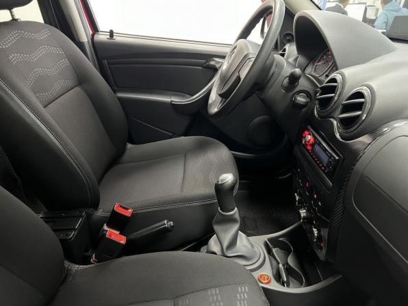 Renault Sandero I с пробегом 2012 года, цена 690 000 рублей, 133000 км, хэтчбек, Автокод Объявления