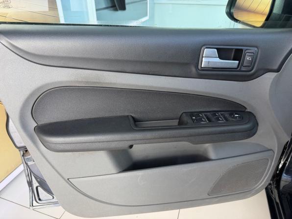 Ford Focus II Рестайлинг с пробегом 2008 года, цена 660 000 рублей, 289929 км, универсал, Автокод Объявления