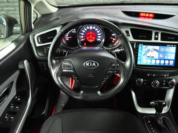 Kia Ceed II с пробегом 2015 года, цена 1 350 000 рублей, 151875 км, хэтчбек, Автокод Объявления
