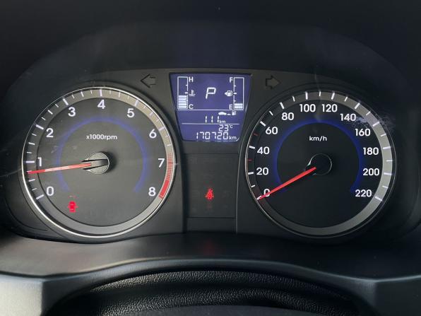 Hyundai Solaris I Рестайлинг с пробегом 2014 года, цена 925 000 рублей, 170720 км, седан, Автокод Объявления
