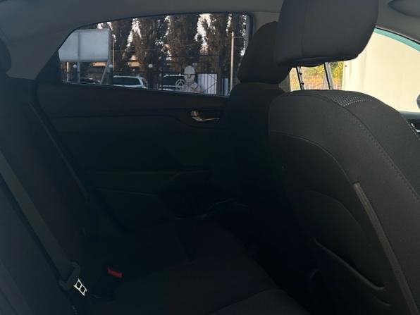 Hyundai Solaris II с пробегом 2019 года, цена 1 280 000 рублей, 137836 км, седан, Автокод Объявления