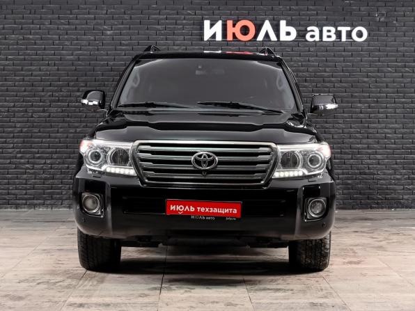 Toyota Land Cruiser 200 Series Рестайлинг 1 с пробегом 2014 года, цена 3 900 000 рублей, 299074 км, внедорожник, Автокод Объявления