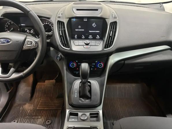 Ford Kuga II Рестайлинг с пробегом 2018 года, цена 1 609 000 рублей, 146000 км, внедорожник, Автокод Объявления
