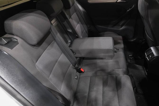 Volkswagen Golf VI с пробегом 2011 года, цена 679 000 рублей, 142000 км, хэтчбек, Автокод Объявления