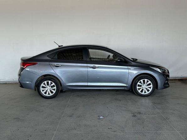 Hyundai Solaris II с пробегом 2019 года, цена 1 565 000 рублей, 52469 км, седан, Автокод Объявления