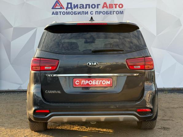 Kia Carnival III с пробегом 2018 года, цена 2 500 000 рублей, 212320 км, минивэн, Автокод Объявления