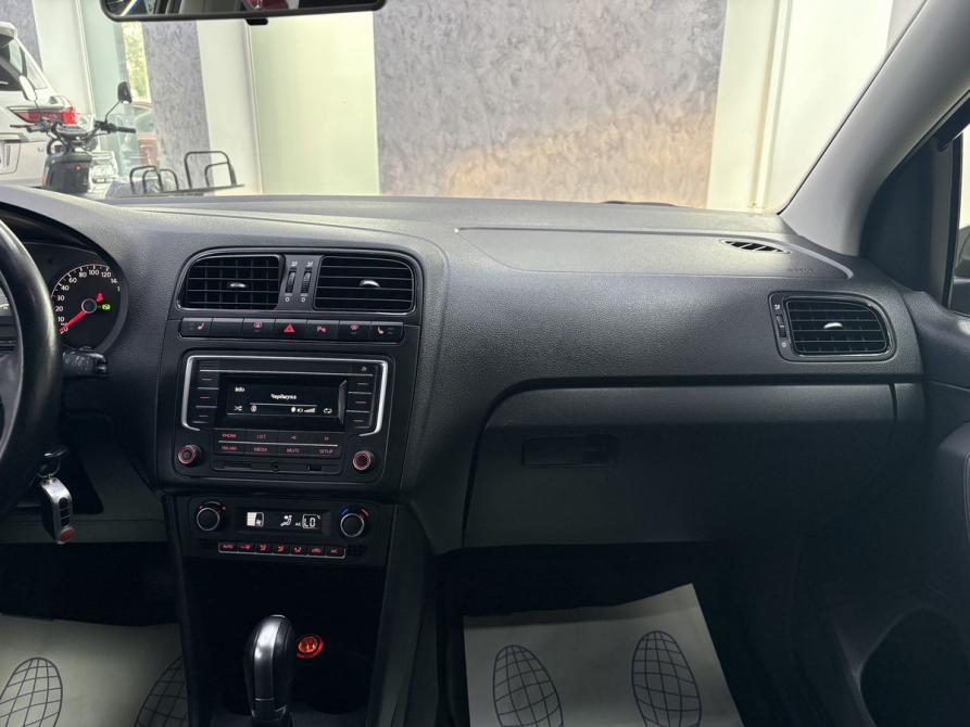 Volkswagen Polo V Рестайлинг Ярославль  - изображение 29