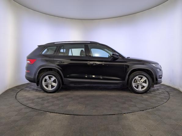 Skoda Kodiaq I с пробегом 2021 года, цена 2 700 000 рублей, 72820 км, внедорожник, Автокод Объявления
