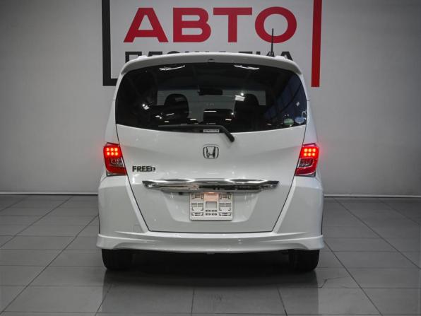 Honda Freed I Рестайлинг 2 с пробегом 2014 года, цена 1 299 000 рублей, 130716 км, компактвэн, Автокод Объявления
