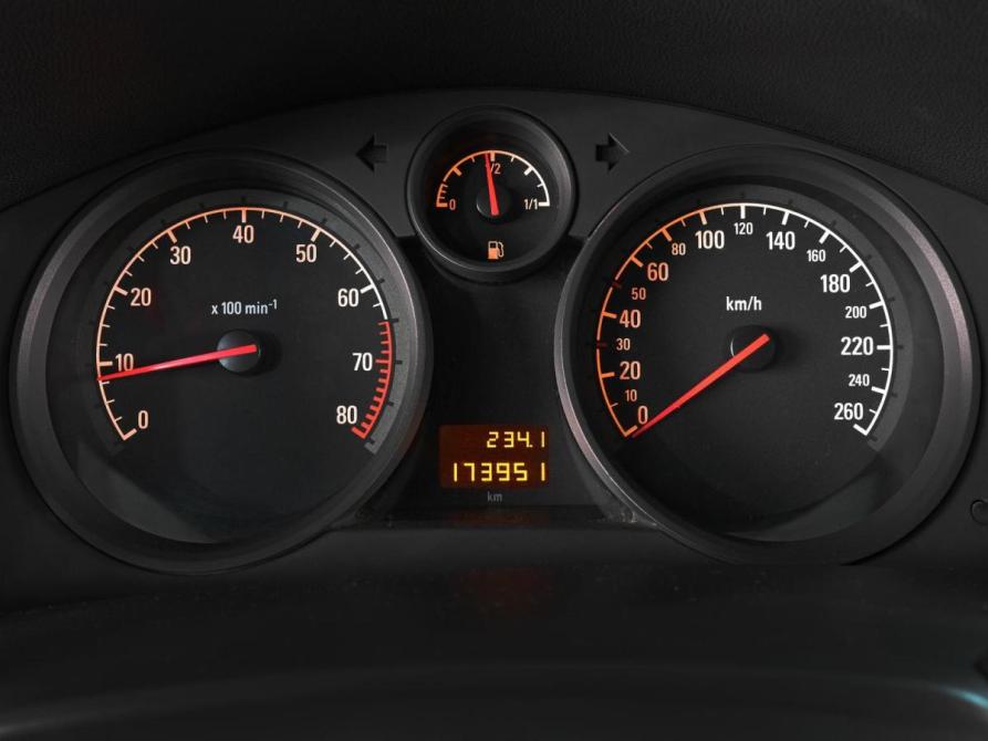 Opel Astra H Рестайлинг Ростов-на-Дону  - изображение 14
