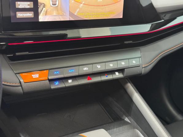 Changan UNI-V I с пробегом 2023 года, цена 2 110 000 рублей, 3127 км, лифтбек, Автокод Объявления
