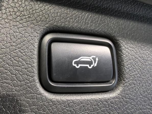 Kia Mohave I Рестайлинг 2 с пробегом 2023 года, цена 5 860 000 рублей, 44532 км, внедорожник, Автокод Объявления