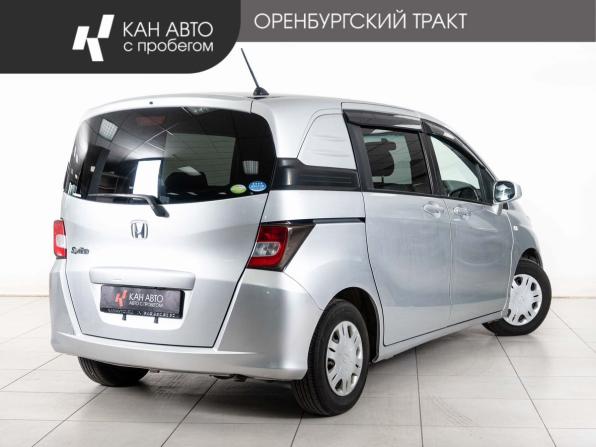 Honda Freed I с пробегом 2011 года, цена 940 000 рублей, 192870 км, компактвэн, Автокод Объявления