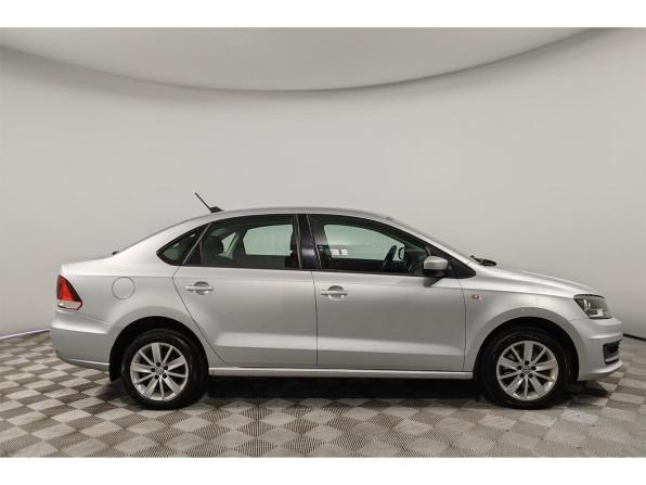 Volkswagen Polo V Рестайлинг с пробегом 2017 года, цена 875 000 рублей, 214593 км, седан, Автокод Объявления