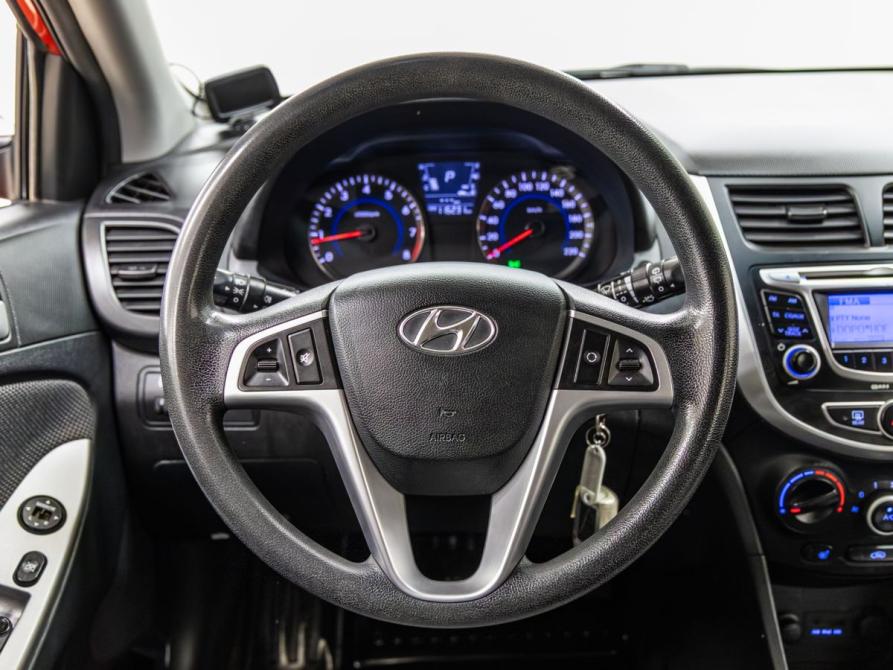 Hyundai Solaris I Волгоград  - изображение 17
