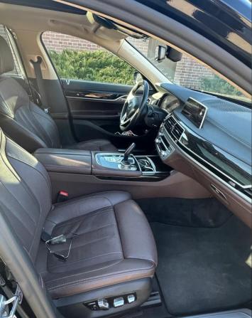 BMW 7 серии VI (G11/G12) Рестайлинг с пробегом 2019 года, цена 5 555 555 рублей, 200000 км, седан, Автокод Объявления