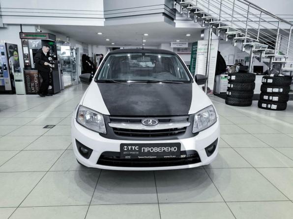 Lada (ВАЗ) Granta I с пробегом 2017 года, цена 399 000 рублей, 240000 км, лифтбек, Автокод Объявления
