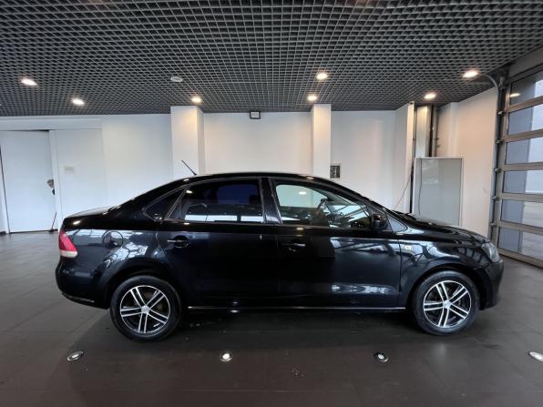 Volkswagen Polo V с пробегом 2014 года, цена 657 000 рублей, 222943 км, седан, Автокод Объявления