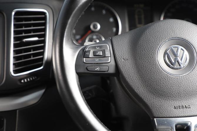 Volkswagen Sharan II с пробегом 2012 года, цена 1 449 000 рублей, 115000 км, минивэн, Автокод Объявления