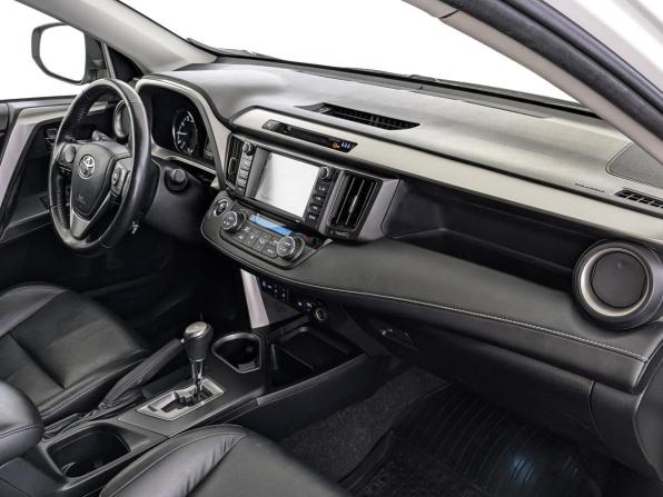 Toyota RAV4 IV (XA40) Рестайлинг с пробегом 2019 года, цена 2 670 000 рублей, 154437 км, внедорожник, Автокод Объявления