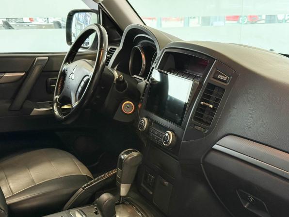 Mitsubishi Pajero IV Рестайлинг 1 с пробегом 2012 года, цена 2 317 000 рублей, 167238 км, внедорожник, Автокод Объявления