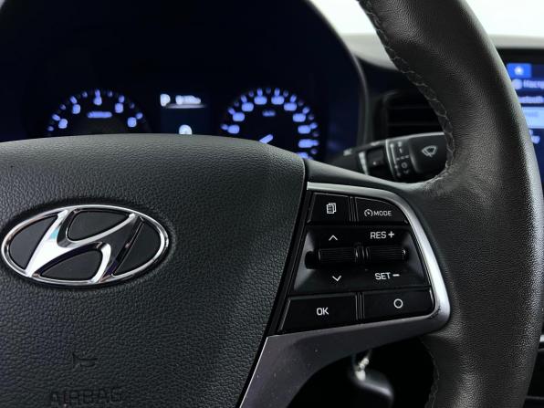 Hyundai Solaris II Рестайлинг с пробегом 2020 года, цена 1 720 000 рублей, 58484 км, седан, Автокод Объявления