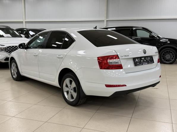 Skoda Octavia III (A7) с пробегом 2016 года, цена 1 199 000 рублей, 126000 км, лифтбек, Автокод Объявления