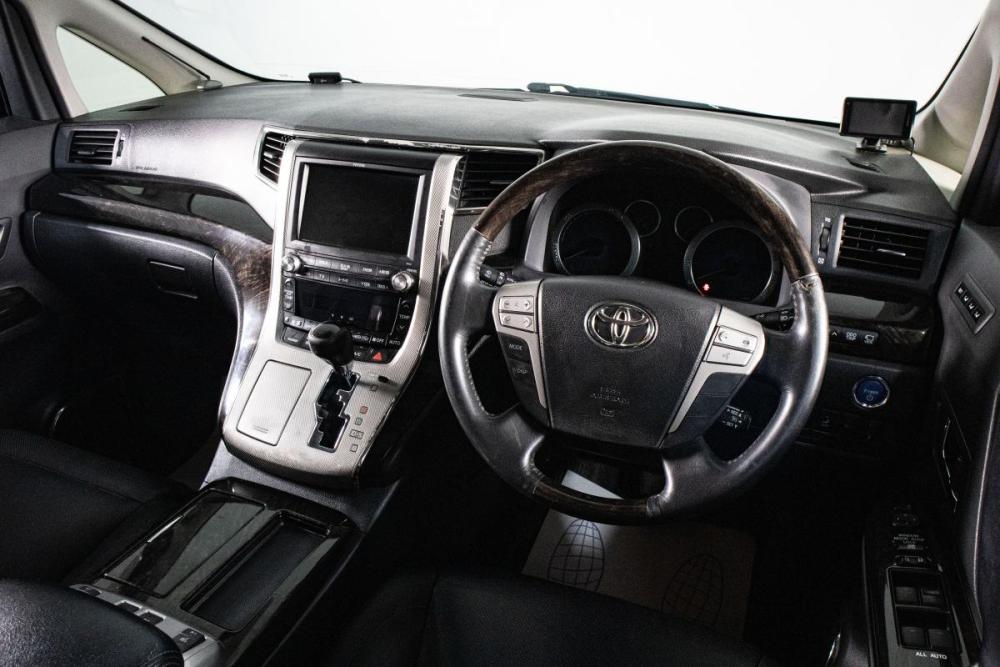 Toyota Vellfire I Сургут  - изображение 12