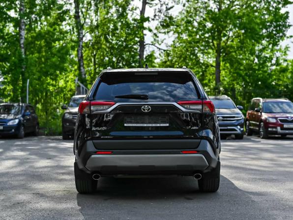 Toyota RAV4 IV (XA40) Рестайлинг с пробегом 2019 года, цена 2 966 000 рублей, 98876 км, внедорожник, Автокод Объявления