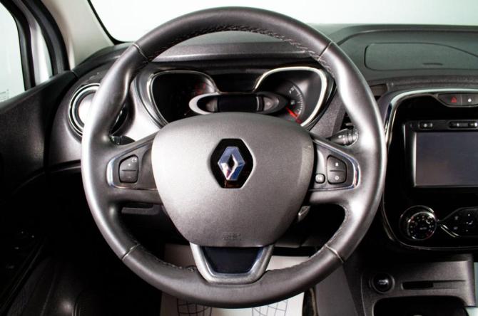 Renault Kaptur I с пробегом 2018 года, цена 1 799 000 рублей, 55233 км, внедорожник, Автокод Объявления