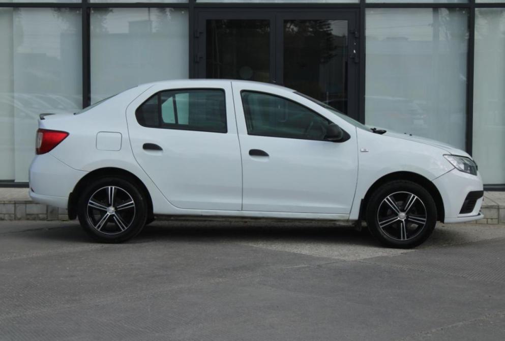 Renault Logan II Рестайлинг Саратов  - изображение 4