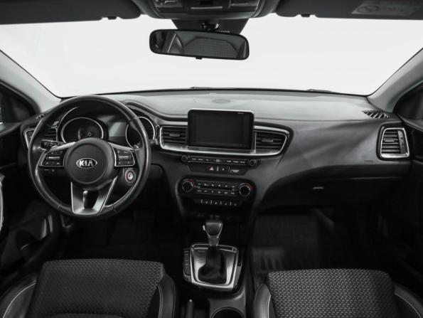Kia Ceed III с пробегом 2018 года, цена 1 569 000 рублей, 112944 км, хэтчбек, Автокод Объявления