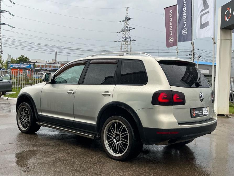 Volkswagen Touareg I Рестайлинг Калуга  - изображение 6
