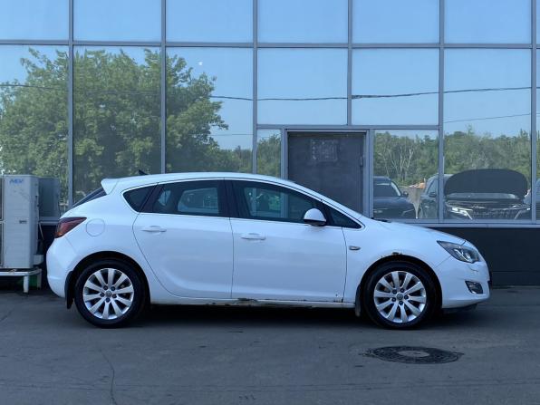 Opel Astra J с пробегом 2011 года, цена 799 000 рублей, 155313 км, хэтчбек, Автокод Объявления