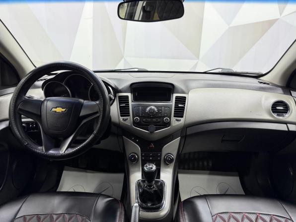 Chevrolet Cruze I с пробегом 2012 года, цена 550 000 рублей, 269363 км, седан, Автокод Объявления