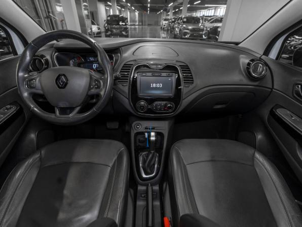 Renault Kaptur I с пробегом 2017 года, цена 1 640 000 рублей, 109476 км, внедорожник, Автокод Объявления