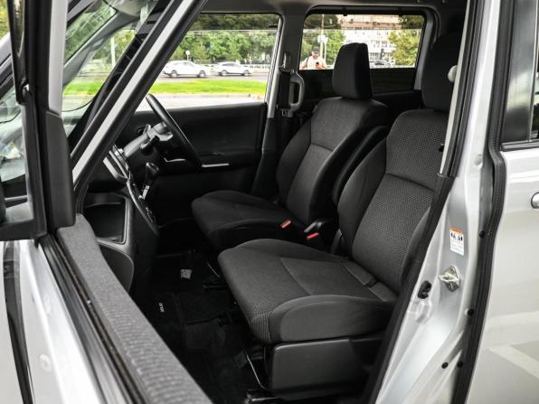 Suzuki Solio III с пробегом 2019 года, цена 1 069 000 рублей, 131757 км, микровэн, Автокод Объявления