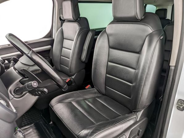 Peugeot Traveller I с пробегом 2020 года, цена 3 690 000 рублей, 115371 км, минивэн, Автокод Объявления