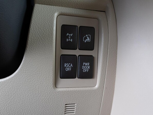 Lexus LX III Рестайлинг с пробегом 2012 года, цена 3 989 000 рублей, 152269 км, внедорожник, Автокод Объявления