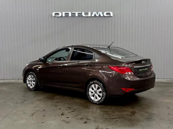 Hyundai Solaris I Рестайлинг с пробегом 2016 года, цена 1 097 000 рублей, 145000 км, седан, Автокод Объявления