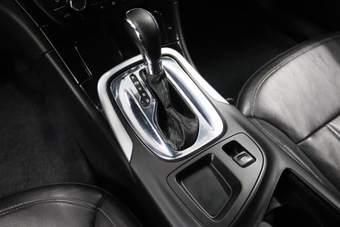 Opel Insignia I с пробегом 2012 года, цена 925 250 рублей, 181727 км, седан, Автокод Объявления
