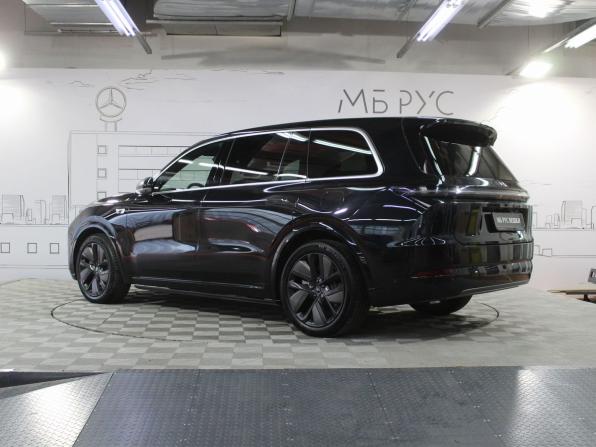 Li Auto (Lixiang) L9 I Рестайлинг с пробегом 2024 года, цена 7 100 000 рублей, 56298 км, внедорожник, Автокод Объявления