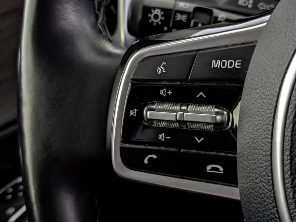 Kia Sorento IV с пробегом 2021 года, цена 3 630 000 рублей, 77888 км, внедорожник, Автокод Объявления
