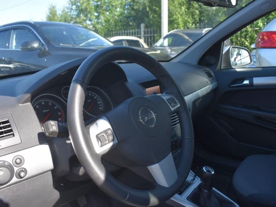 Opel Astra H Рестайлинг Архангельск  - изображение 13