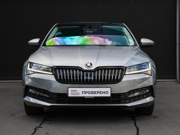 Skoda Superb III Рестайлинг с пробегом 2024 года, цена 3 690 000 рублей, 37160 км, лифтбек, Автокод Объявления
