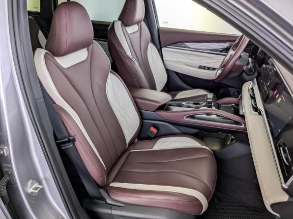 Geely Monjaro I с пробегом 2023 года, цена 3 200 000 рублей, 44571 км, внедорожник, Автокод Объявления
