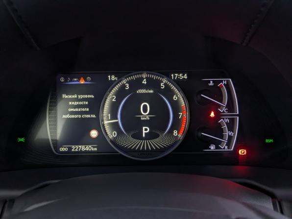Lexus ES VII с пробегом 2018 года, цена 2 900 000 рублей, 227838 км, седан, Автокод Объявления