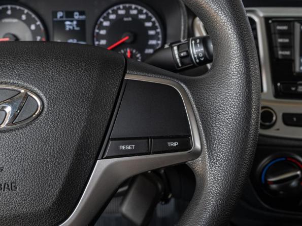 Hyundai Solaris II Рестайлинг с пробегом 2020 года, цена 1 620 000 рублей, 55339 км, седан, Автокод Объявления