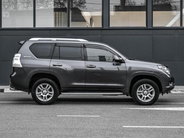 Toyota Land Cruiser Prado 150 Series с пробегом 2011 года, цена 2 549 000 рублей, 254781 км, внедорожник, Автокод Объявления